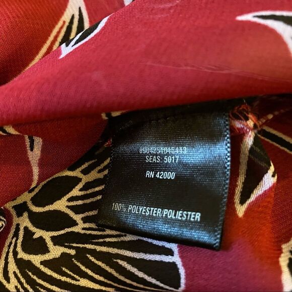 Women’s Blouse. Floral Tunic Shirt. Button Down Shirt. Size Small - Picture 4 of 7